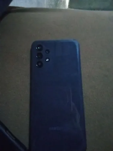Um sansung a13 128 gigas ta com um trinco mais n intefere em nada