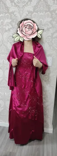 Vestido de Festa Marsala com Bolero.