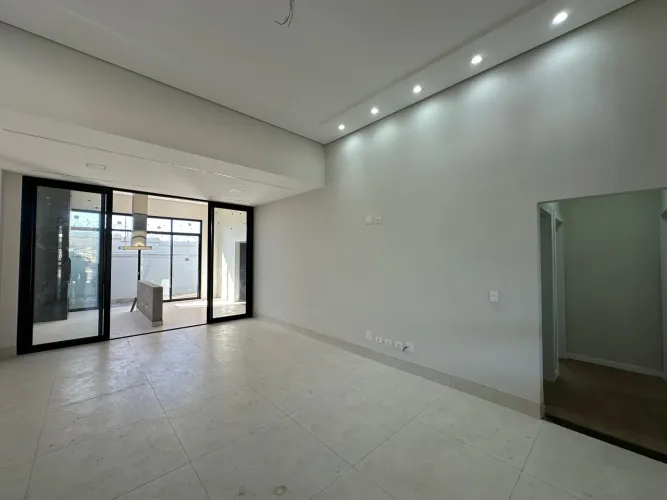 GOLDEN HILL - R$ 1.490.000 - Casa térrea à venda, 3 Suítes, 152m², 2 Vagas, Esperança, Lon