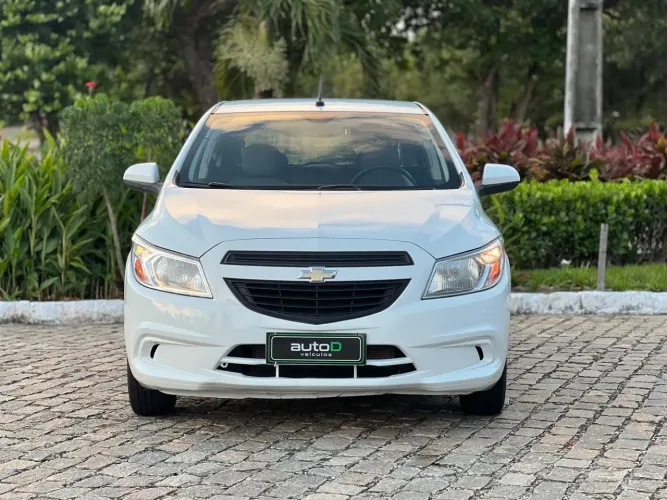 Chevrolet Onix Hatch LS 1.0 8V Flex Power Mec. 4P 2016