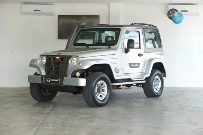 Troller T-4 4X4 3.2 TGV TDI Cap. Rígida Diesel 2013