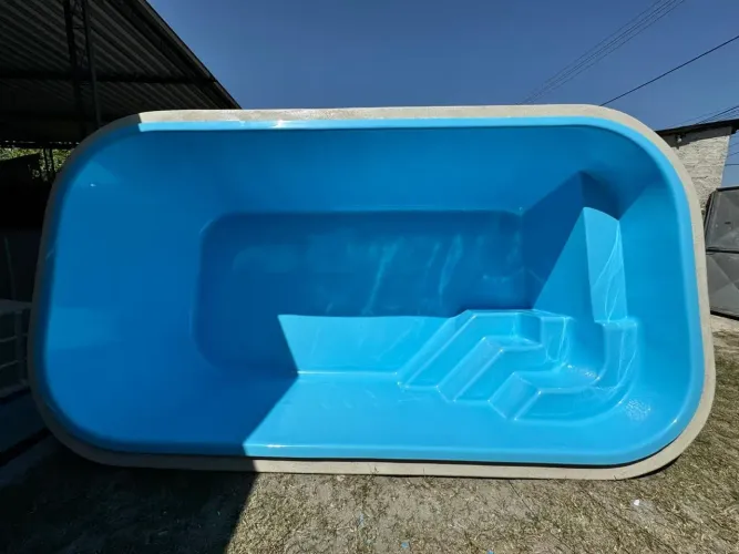 Piscinas de fibra