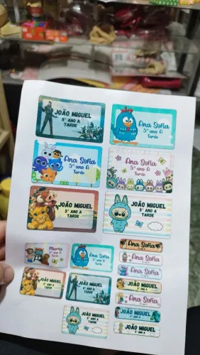 ETIQUETAS ESCOLAR 