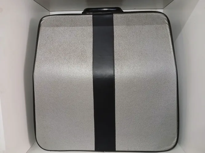 Máquina de Escrever Olivetti Lettera 35