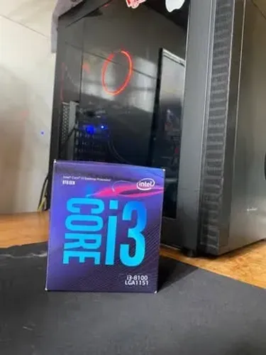 Vendo processdor i3 8100