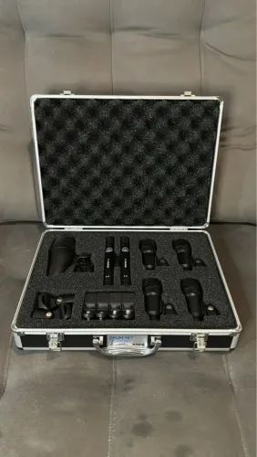 Kit de Microfones AKG (7 unidades) 