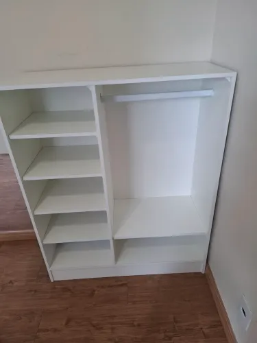 Guarda Roupa Montessori