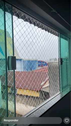 Rede de proteção para janelas