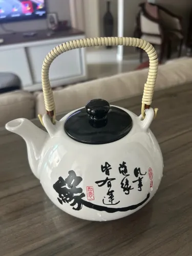 Chaleira de porcelana 