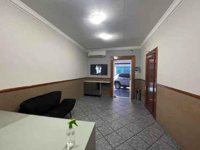 Alugo Ponto Comercial 234m2
