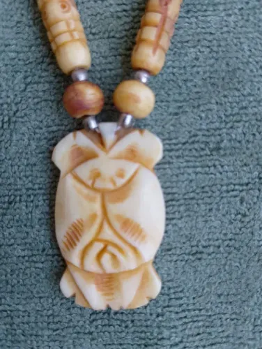 Colar em Marfim legítimo 