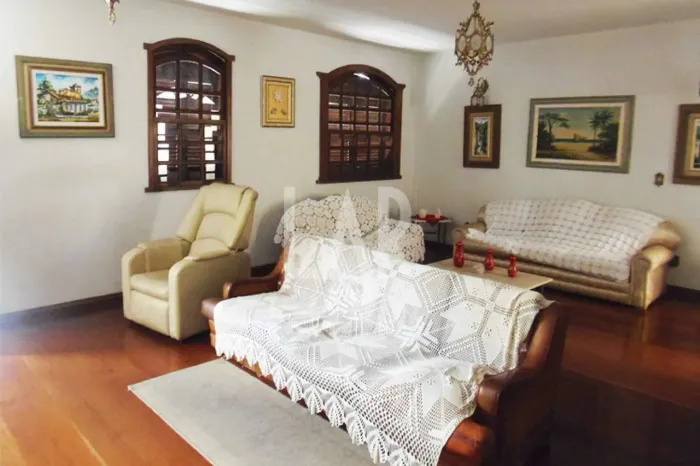 Casa à venda, 8 quartos, 10 vagas, Mangabeiras - Belo Horizonte/MG