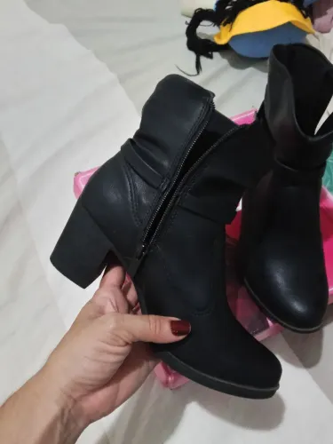Bota Moleca cano baixo