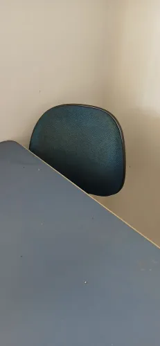 2 Cadeiras Giratórias + 2 Escrivaninhas