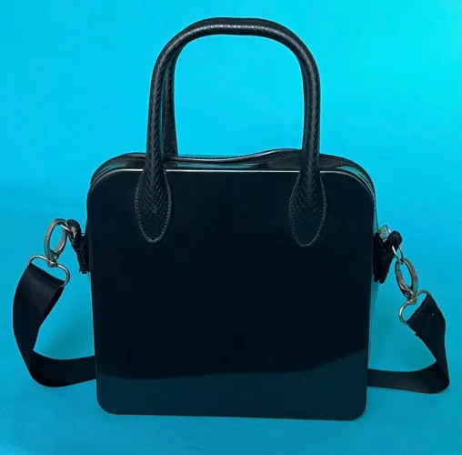 Bolsa Santa Lola Transversal Preta