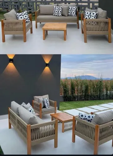 Conjunto Sofá e Poltronas de Madeira