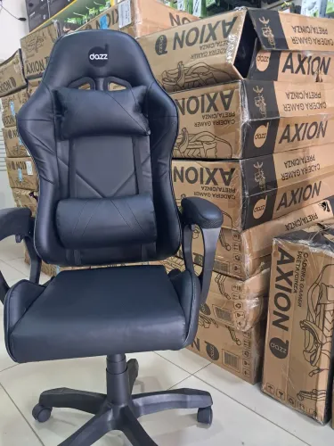 Cadeiras Gamer com almofadas