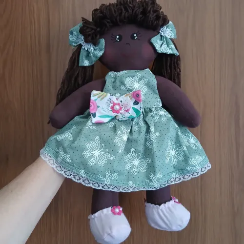 Boneca para brincar dia das crianças