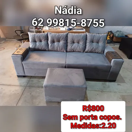 Sofá Cinza com Puff - 2 Lugares