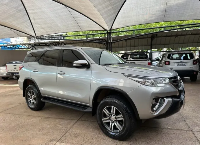 SW4 lindíssima 7 lugares