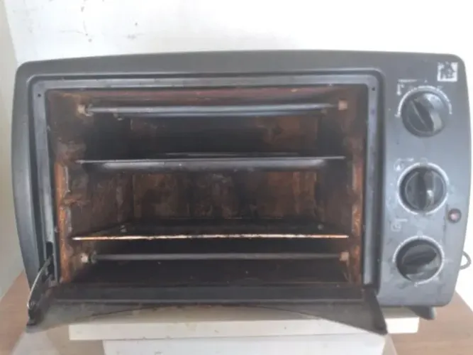 FORNO ELÉTRICO modelo dn18a 127v frequência 60hz potencia 1200w