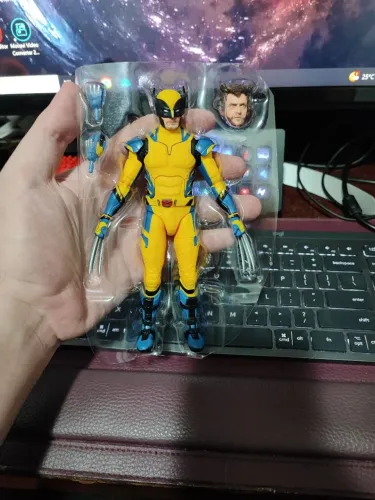 Marvel legends Wolverine Hugh Jackman