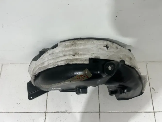 Parabarro traseiro direito peugeot 208 2018 a 2020