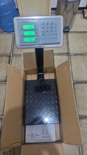 Balança Digital Plataforma 200kg com mastro