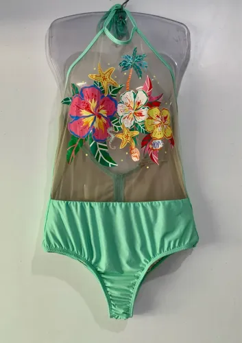 Body com Estampa Floral e Detalhe em Tela