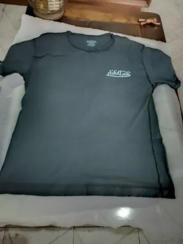 Camiseta Von Dutch - Cinza - Tamanho M