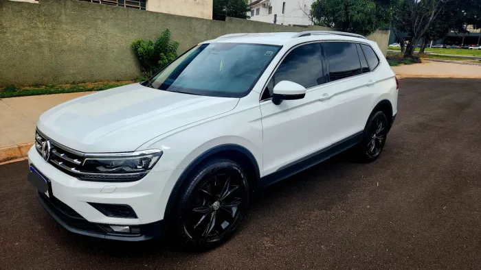 Volkswagen Tiguan Allspac Comf 250 TSI 1.4 Flex 2020
