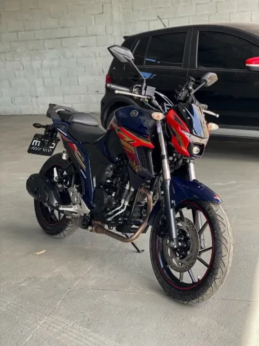 Fazer 250 - Fz25 Capitão Marvel- Edição Limitada 2023