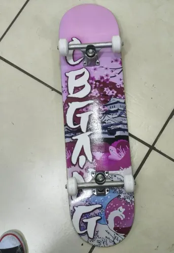 Skate CBGANG em ótimo estado