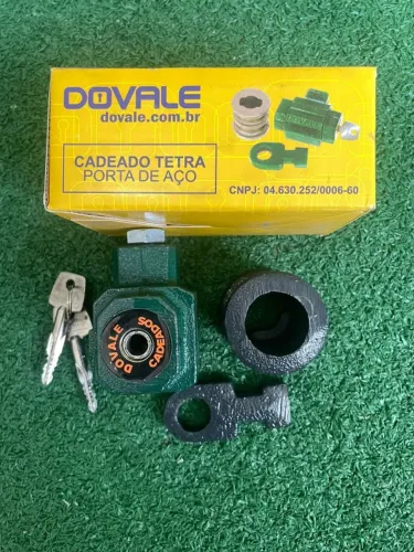 Cadeado para Porta de Enrolar com Tetrachave King 03 Ferro Verde