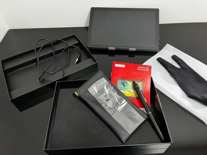 Mesa Digitalizadora Com Display 10,1 5080 Lpi Com Caneta Cor Preto