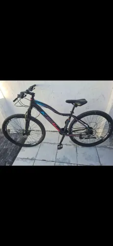 Bicicleta feminina aro 29