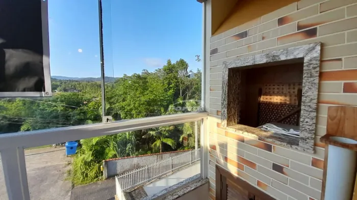 Apartamento mobiliado disponível para locação no bairro Passo Manso, em Blumenau/SC.