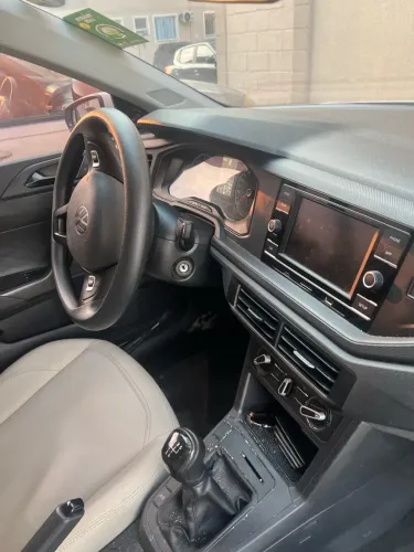 Volkswagen Polo 1.0 MPI Flex 12V 5P 2024