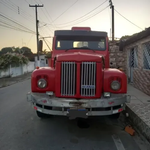 Vendo ou troco scania famoso jacaré 112 ano 1976 pra negociar perfeito estado de conservac