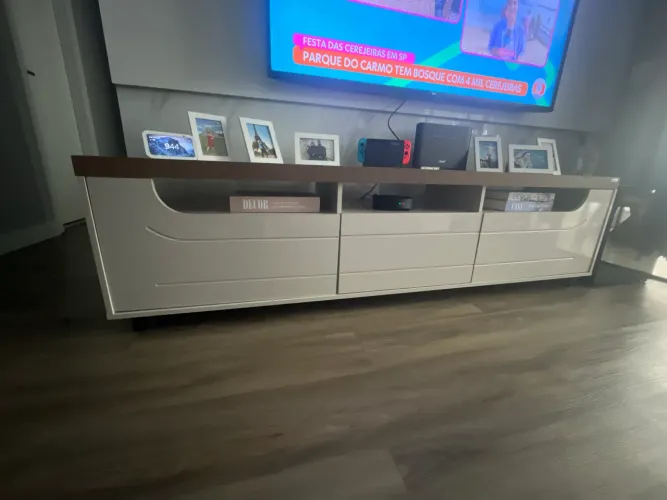 Rack TV em ótimo estado
