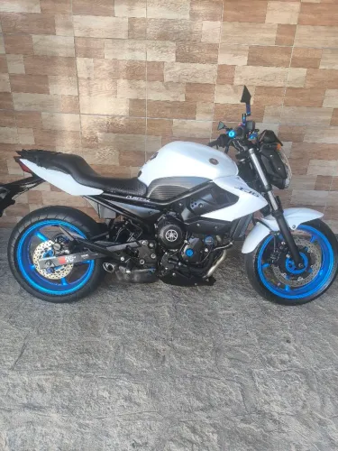 XJ6 N