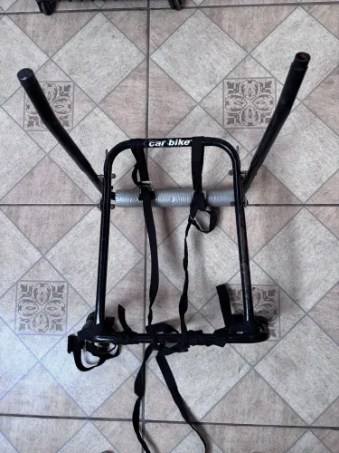 Suporte veicular para bicicletas (transbike).