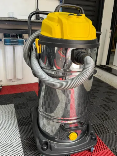 Vendo aspirador industrial 2 motores