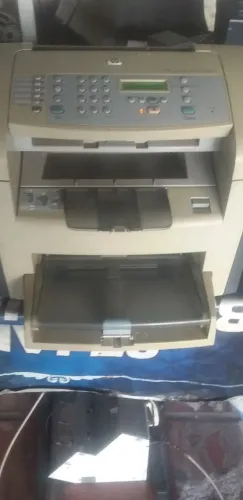 Multifuncional HP LaserJet M1319 mfp