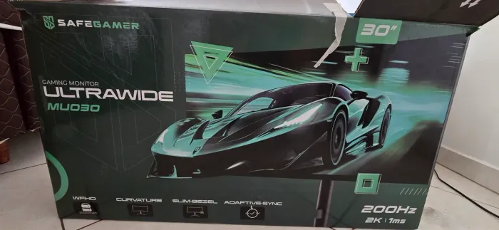 Monitor ultrawide curvo 200hz