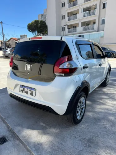 Fiat Mobi Like 1.0 Fire Flex 5P. 2022