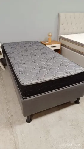 Colchão D20 88 x 12 liso novo espuma firme e de ótima qualidade