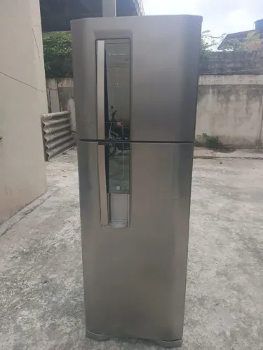 Geladeira Electrolux para Retirada