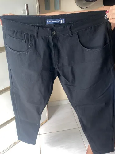 Calça número 50
