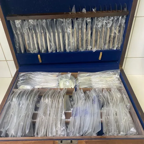 Faqueiro de prata wolff 90 vintage de 130 peças 